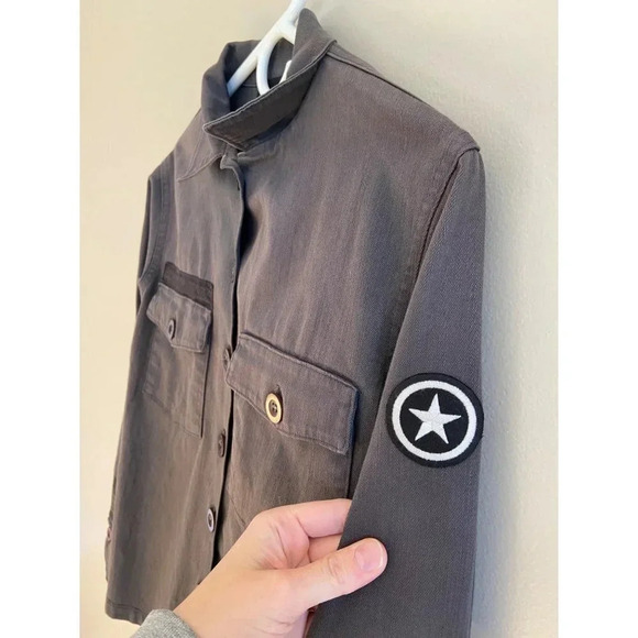 Monrow Charcoal Gray Military Style Shirt Jacket with Patches Size Small Rare - Picture 4 of 9